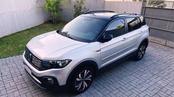 VOLKSWAGEN T-CROSS 1.0 200 TSI TOTAL FLEX COMFORTLINE AUTOMÁTICO